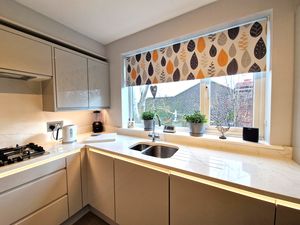 Photo 9- click for photo gallery